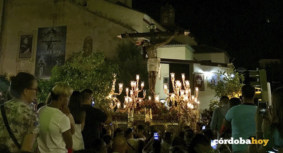 El Cristo de Gracia llega a su templo