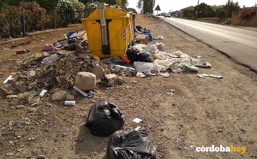 Basura en la Golondrina
