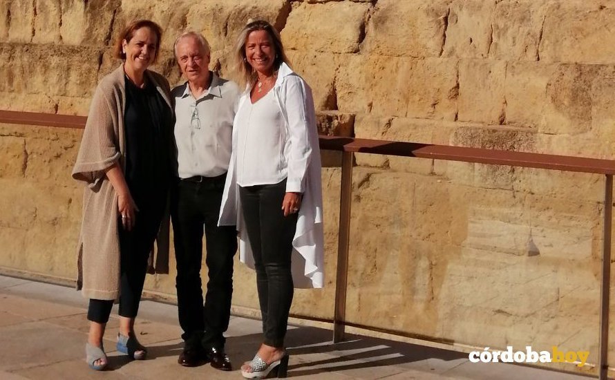 Blanca Torrent, Paco Peña e Isabel Albás