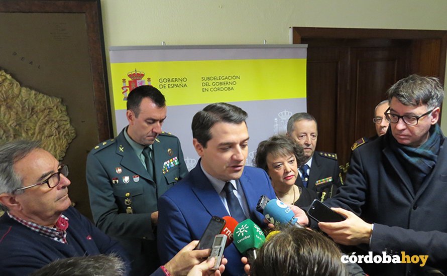 El alcalde y la subdelegada tras la Junta Local de Seguridad monográfica del Plan de Navidad