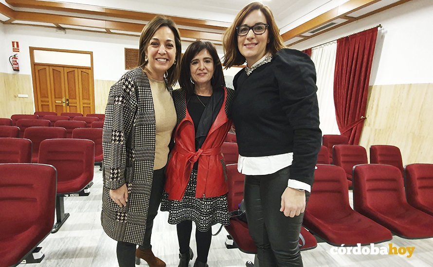 Isabel Ambrosio, Silvia Oñate y Carmen Victoria Campos