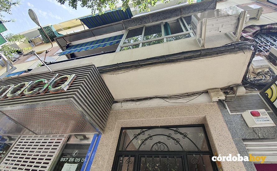 Entrada al bloque donde ocurrieron los hechos