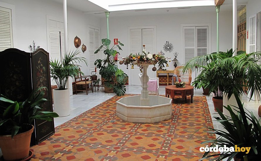 Recepción del Hotel Medinat de Córdoba