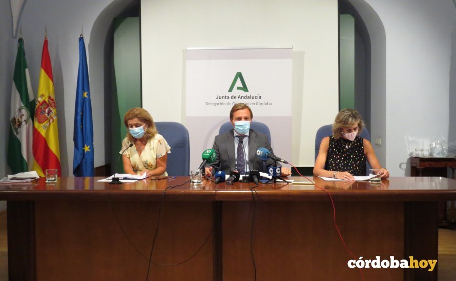 María Jesús Botella, Antonio Repullo e Inmaculada Tronconso