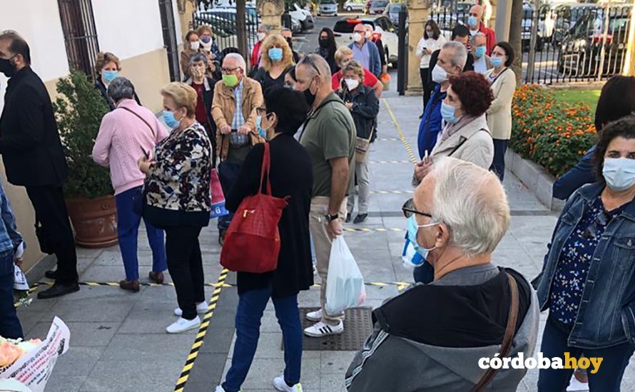 Acceso hoy a los cementerios cordobeses