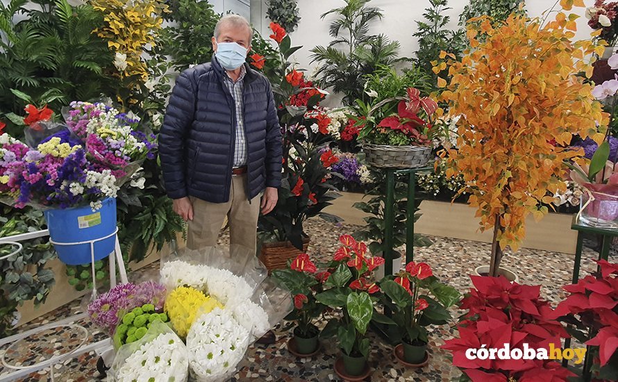 Ángel Cuevas, Floristería Encarnita