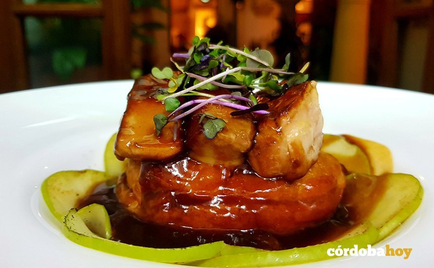El hojaldre trufado de foie de Puerta Sevilla