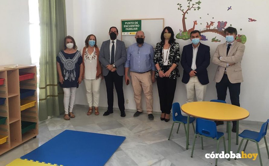 Presentación del punto de encuentro familiar de Posadas