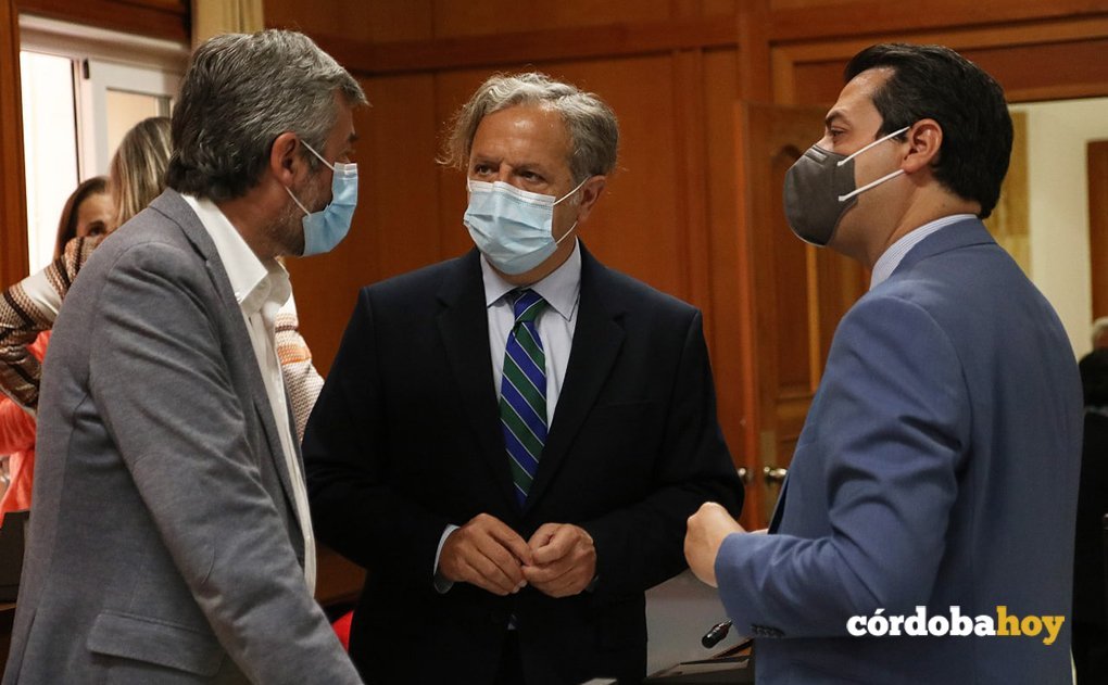 Miguel Ángel Torrico, Salvador Fuentes y José María Bellido FOTO RAFA MELLADO SENIOR