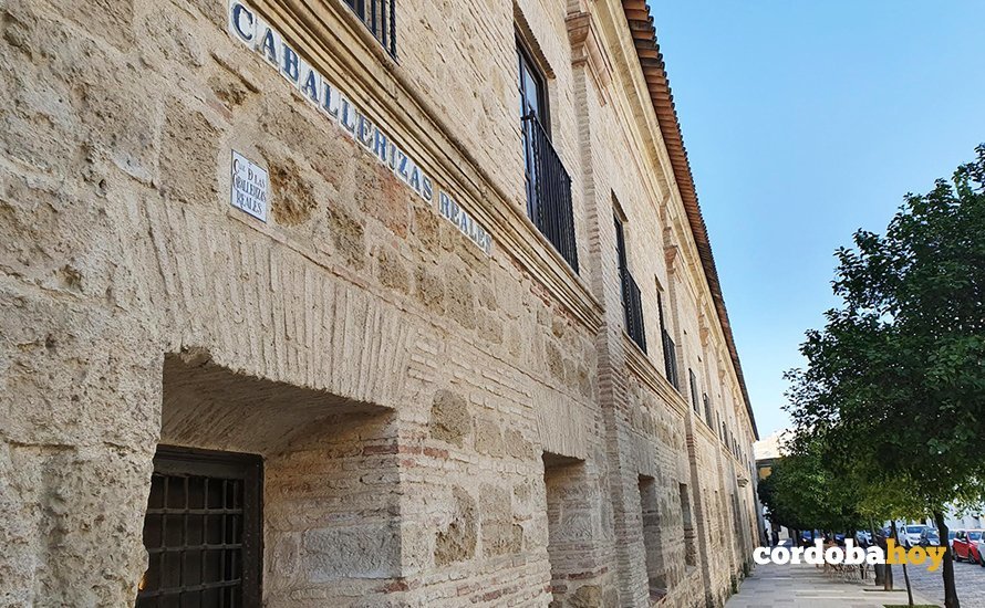 Exterior de las Caballerizas Reales