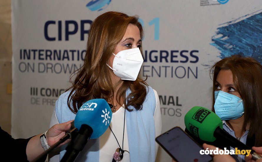 Felisa Cañete en el III Congreso Internacional de Ahogamientos en la Diputación