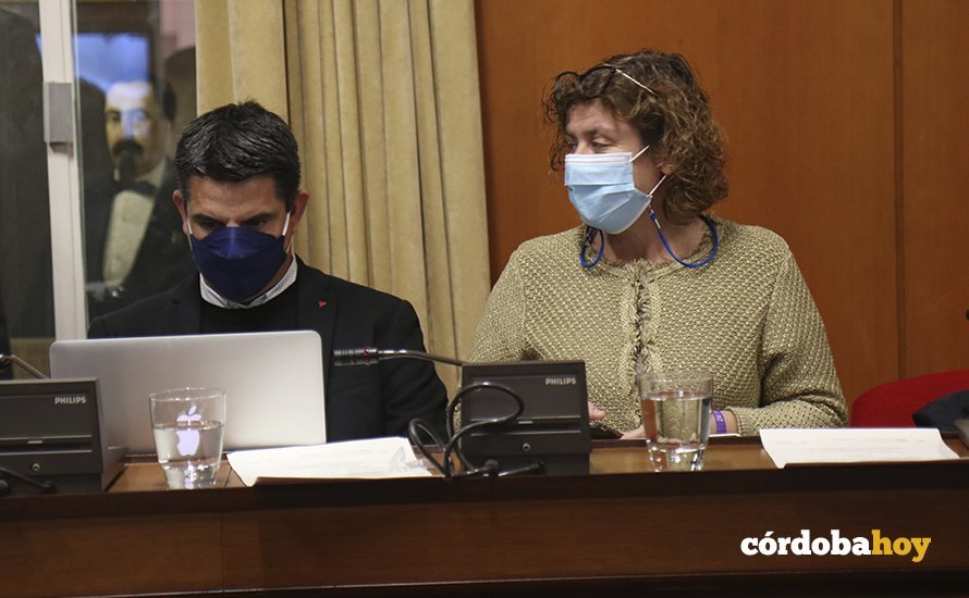 Pedro García y Alba Doblas en el Pleno de noviembre de 2021
