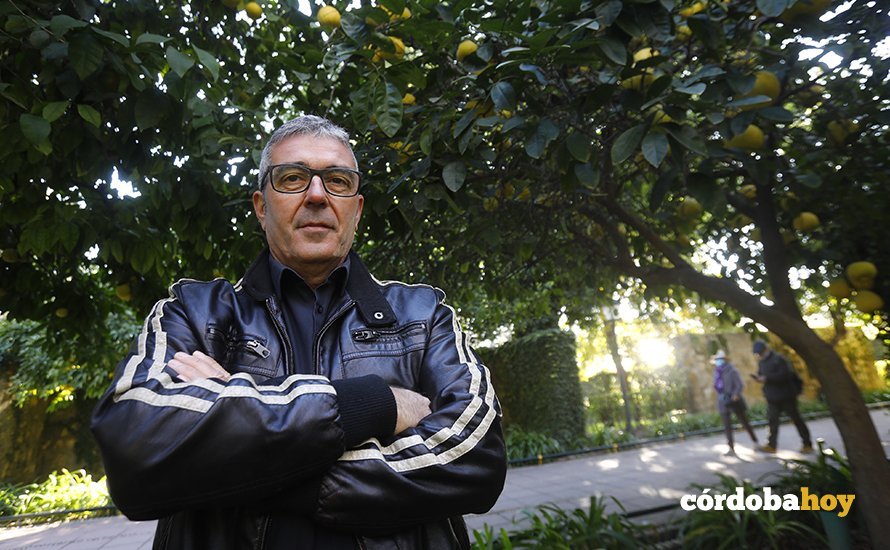 Rafael Estévez posa para Córdoba Hoy