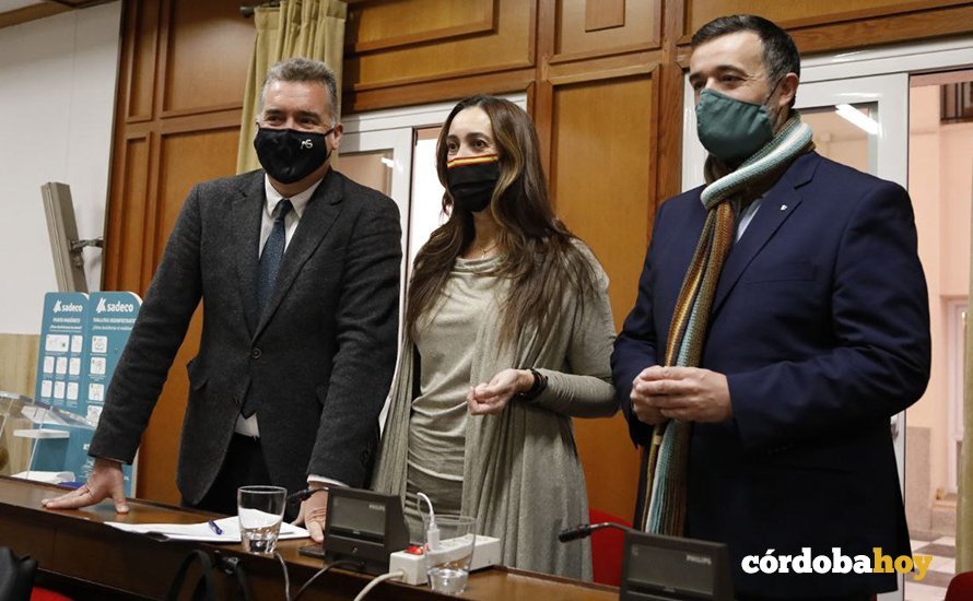 Manuel Torrejimeno, Paula Badanelli y Rafael Saco