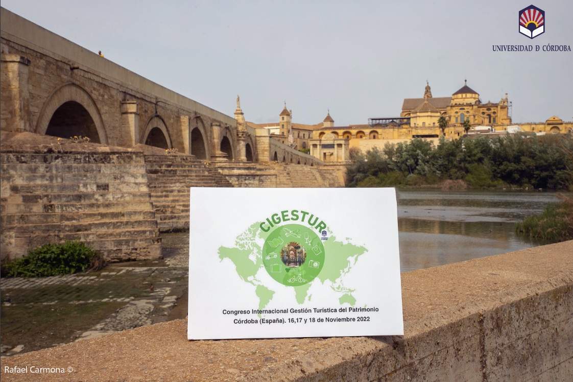 Cartel del II Congreso Internacional  
Gestión Turística del Patrimonio  
Cultural y Natural en Destinos de Interior 
Arqueología y  paisajes culturales
