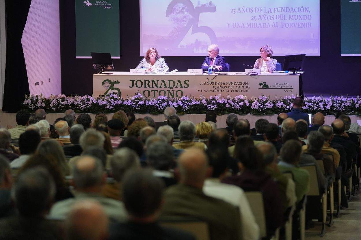 Público, Marina Serrano, Muñoz Machado y Tejerina.