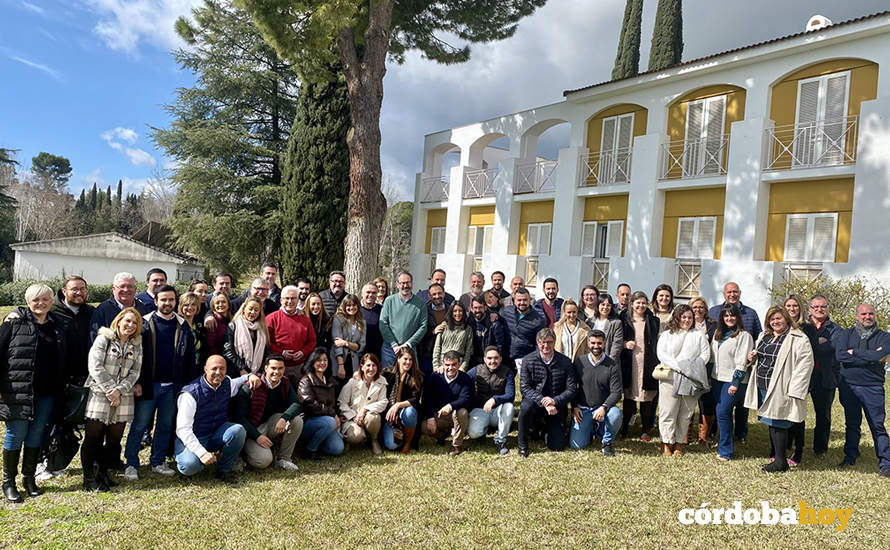 Los candidatos del PP cordobés en la Escuela de Formación 'Antonio Garrido Moragas'