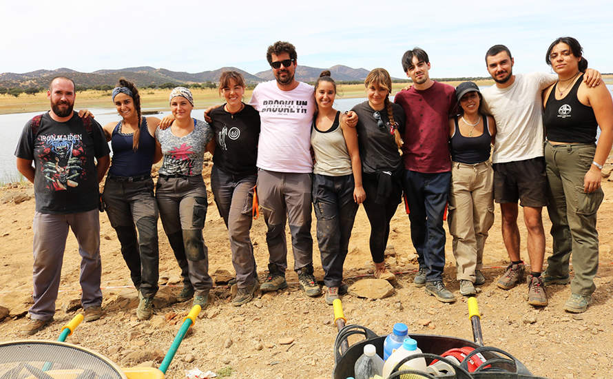 Parte del equipo del Oppidum de Sierra Boyera