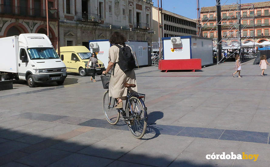 Bicicleta en La Corredera