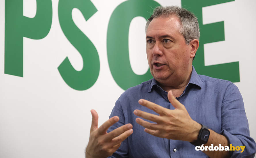 Juan Espadas posa para Córdoba Hoy FOTO JM AYALA