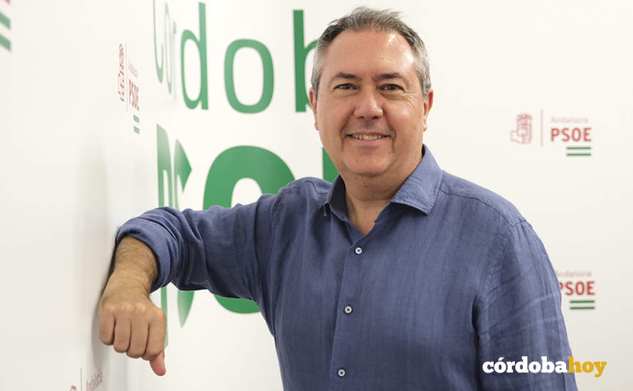 Juan Espadas posa para Córdoba Hoy FOTO JM AYALA