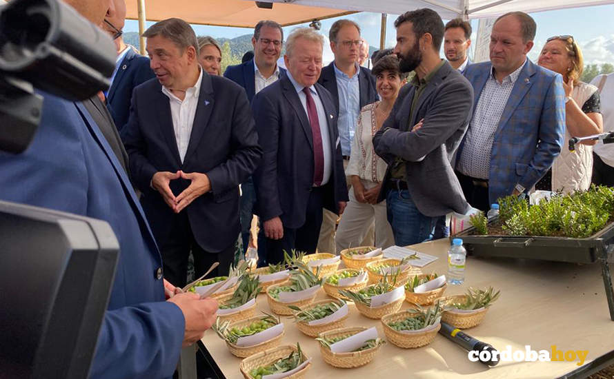 Visita de los ministros de Agricultura de la UE a la finca eperimental de la UCO