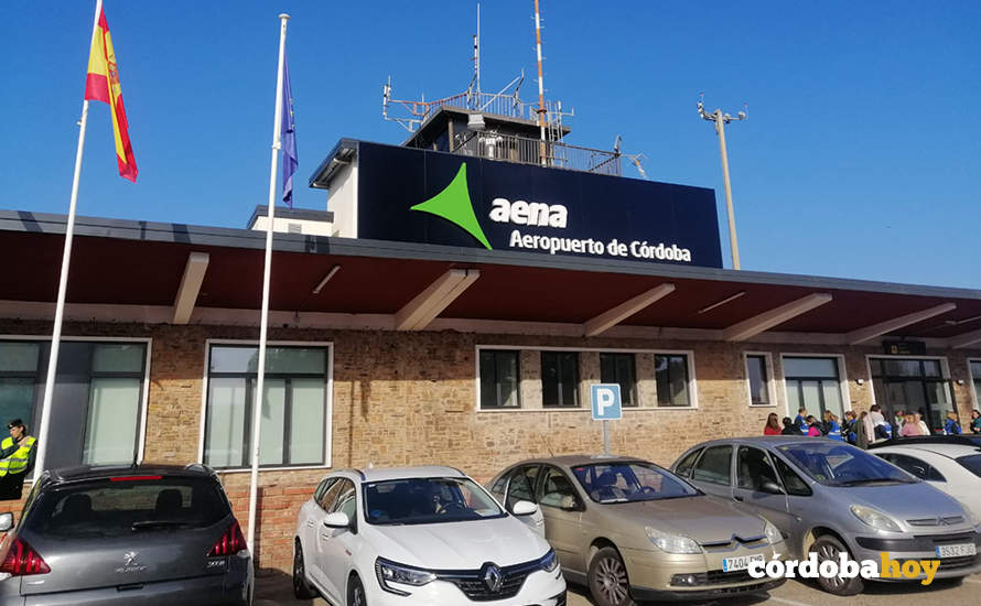 Simulacro de accidente aéreo en el Aeropuerto de Córdoba