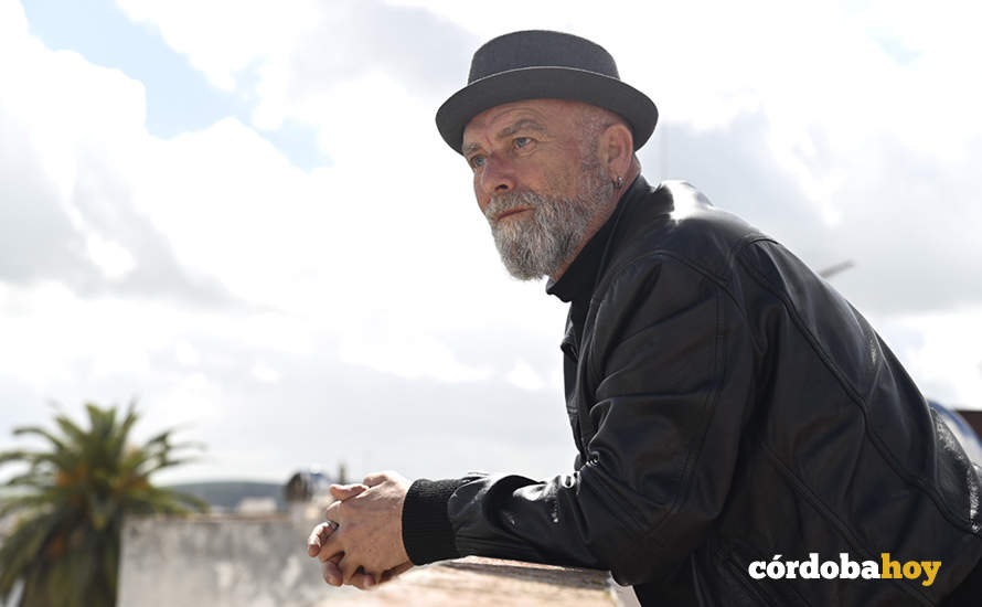 Pedro Peinado posa para Córdoba Hoy FOTO JM AYALA