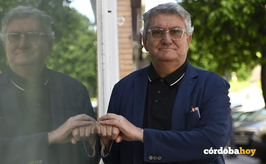 Pedro García del Barrio posa para Córdoba Hoy FOTO JM AYALA