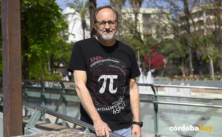 Guillermo López Lluch posa para Córdoba Hoy FOTO JM AYALA