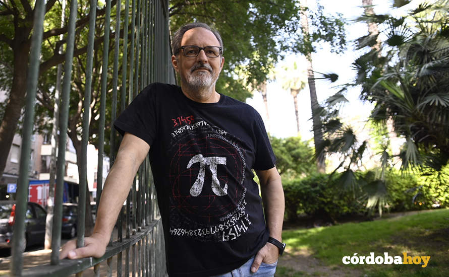 Guillermo López Lluch posa para Córdoba Hoy FOTO JM AYALA