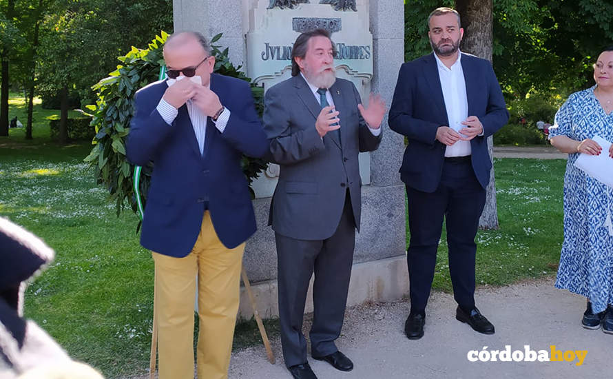 Acto de homenaje a Julio Romero de Torres en Madrid por la Asociación Española de Pintores y Escultores