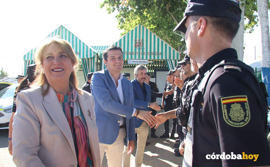 Visita de José María Bellido y Ana López a la comisaría conjunta de Feria FOTO RAFA MELLADO SENIOR
