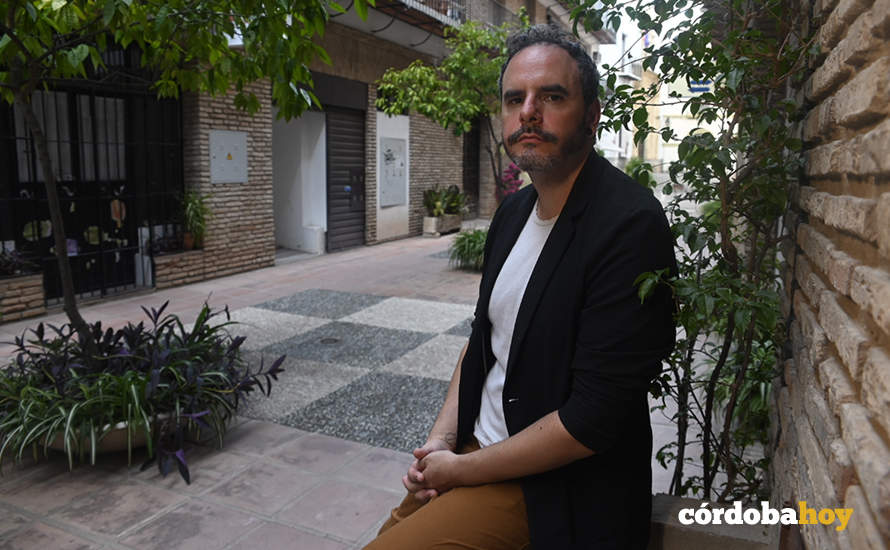 José Antonio Gutiérrez posa para Córdoba Hoy FOTO JM AYALA