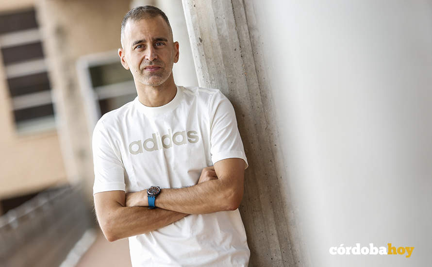 Ángel Ortiz posa para Córdoba Hoy