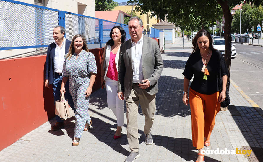 Visita de Juan Espadas a Cermi en Córdoba FOTO PSOE