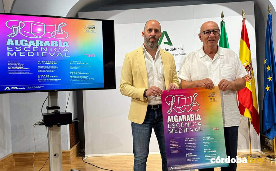 El director de la ciudad califal de Medina Azahara, Antonio Vallejo (derecha), y el delegado de Turismo, Cultura y Deporte, Eduardo Lucena, en la presentación de 'Algarabía. Escénica Medieval' FOTO JUNTA DE ANDALUCÍA