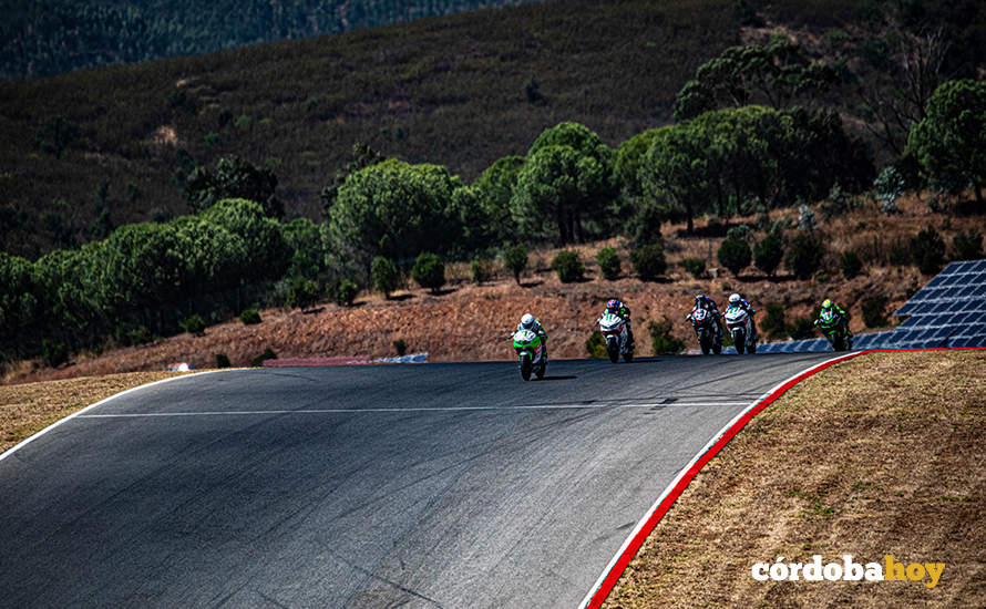 Iván Bolaño en Simão FOTO DEZA–BOX 77 RACING TEAM