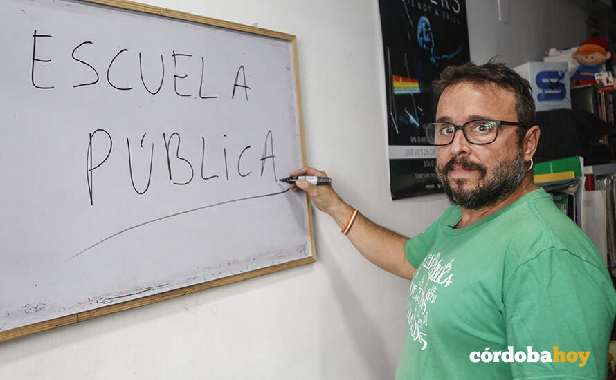 Antonio Bueno posa para Córdoba Hoy