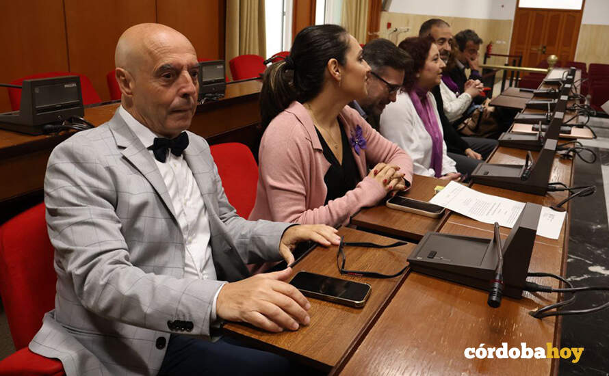 La bancada socialista en el Pleno de hoy FOTO RAFA MELLADO SENIOR