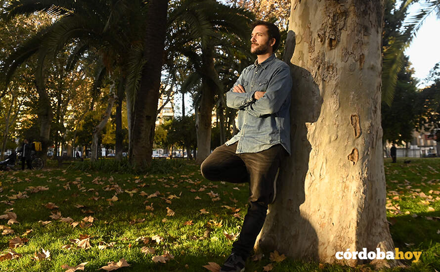 Álvaro Medina Cano posa para Córdoba Hoy FOTO JM AYALA