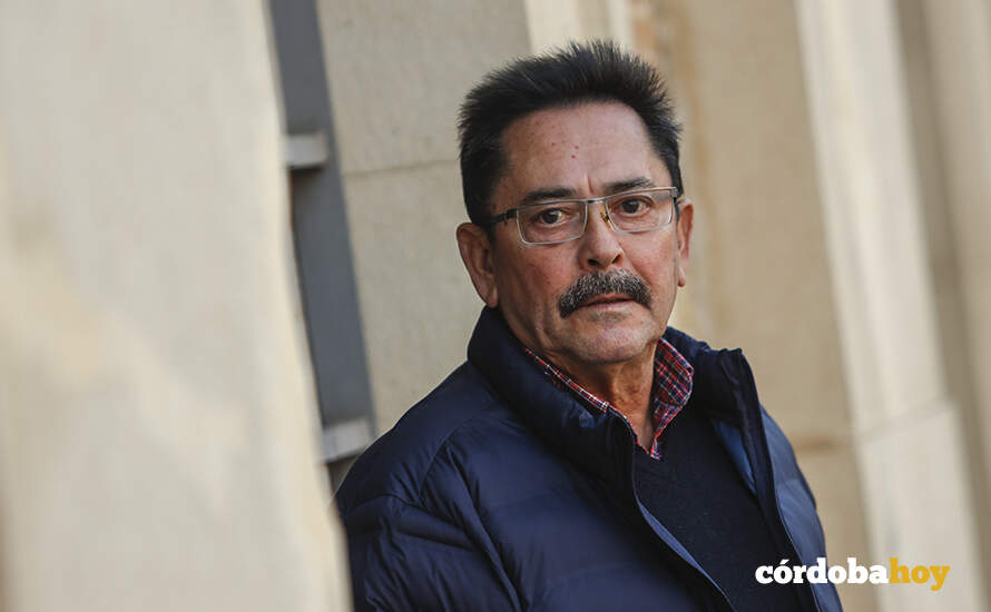 Rafael López Sicilia posa para Córdoba Hoy