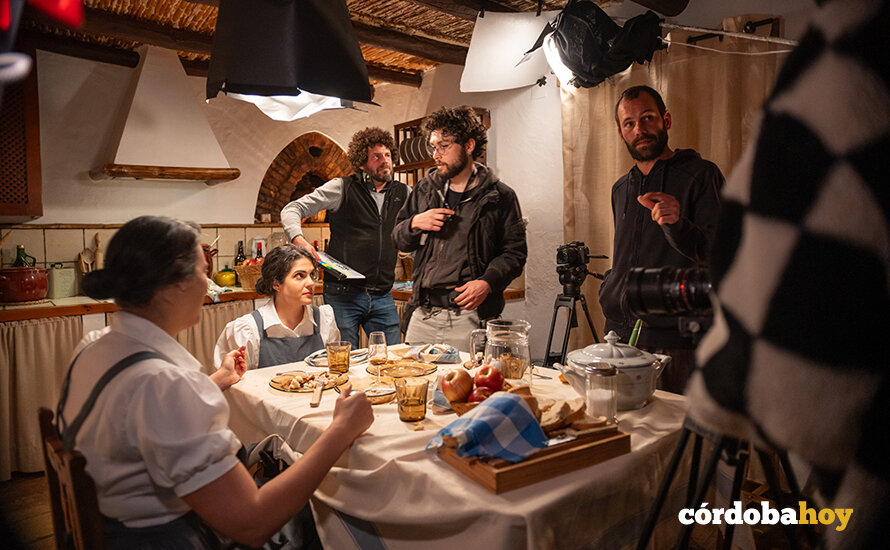 El director montillano Dany Ruz, en un momento del rodaje 'All you need is love' FOTO IMPREVISIBLE FILMS
