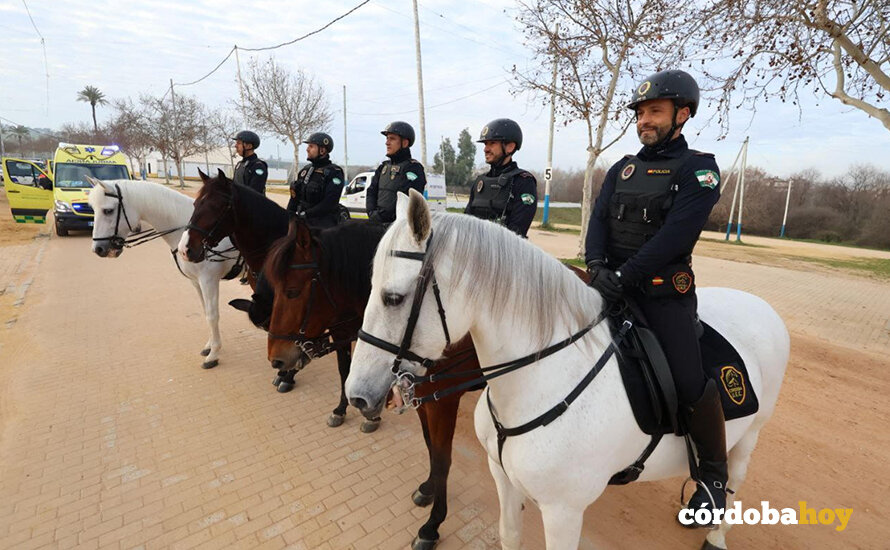 Participantes y medios materiales desplegados en el macrosimulacro de Juanma explosión de gas en la Feria FOTO AYUNTAMIENTO DE CÓRDOBA
