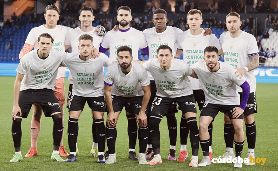 Dedicatoria del equipo a Adilson Mendes en el partido Depor-Córdoba CF FOTO CCF
