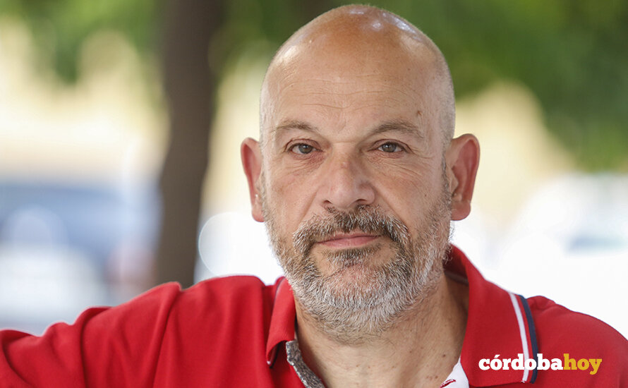 José García León posa para Córdoba Hoy