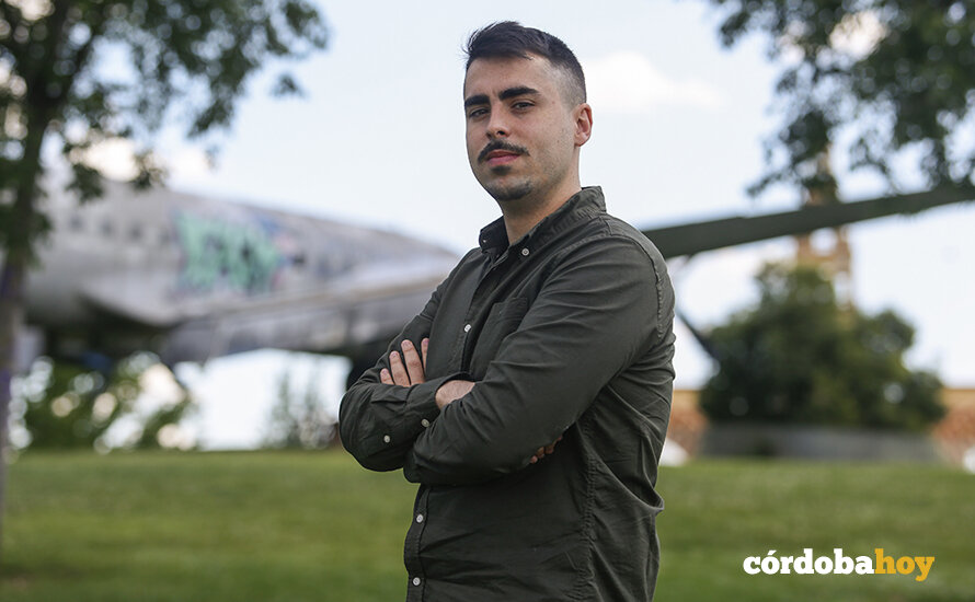Esteban Díaz Baena posa para Córdoba Hoy