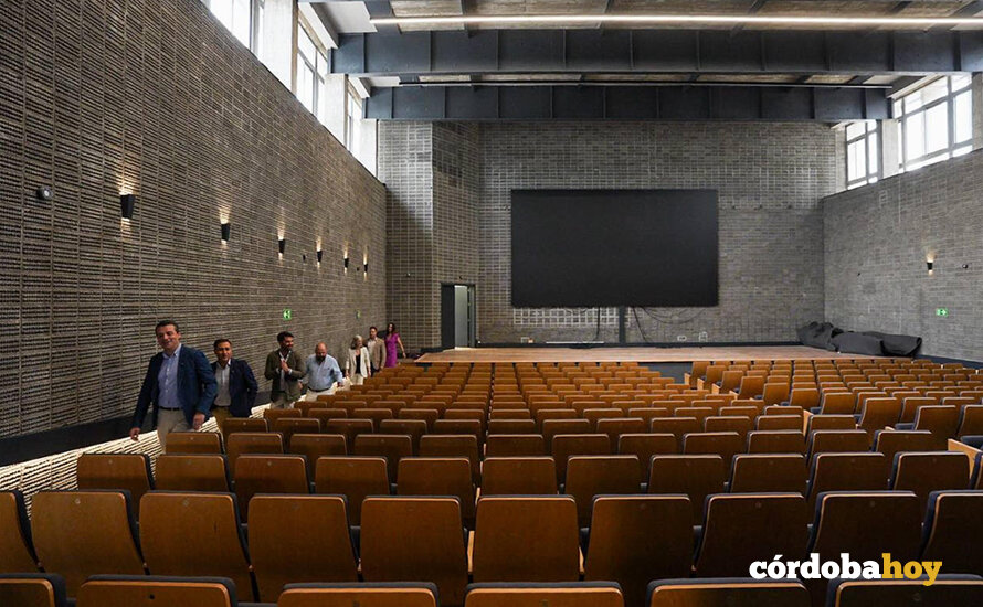 El alcalde de Córdoba, José María Bellido, visita las obras del Campus de Formación Profesional y Empleo, en una imagen de archivo FOTO CAMPUS CÓRDOBA