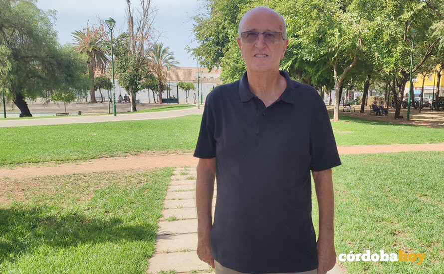 Antonio de la Rosa, presidente de la Asociación Vecinal Guadalquivir