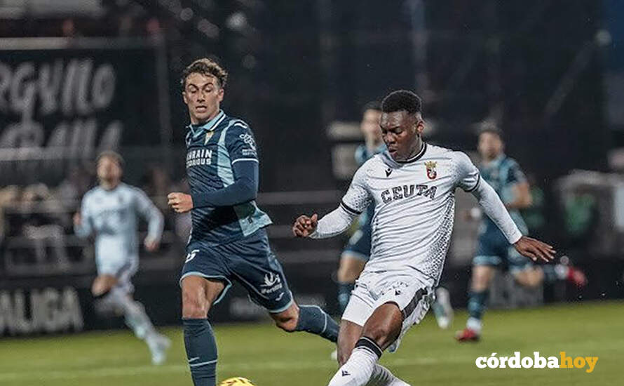 Un momento del partido entre la AD Ceuta y el Córdoba CF FOTO AD CEUTA